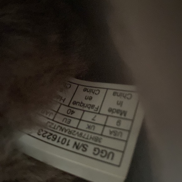 NWOT UGG gray shearling booties. - Picture 7 of 8